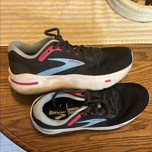 Brooks Ghost Max W8.5